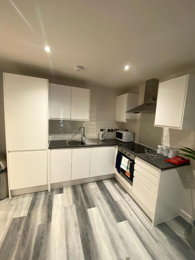 Vibrant 2 Bedroom Apartment - Bhx Airport Sheldon  Exterior photo